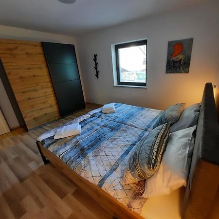 Hisa Spuntar Apartment Bovec Phòng bức ảnh